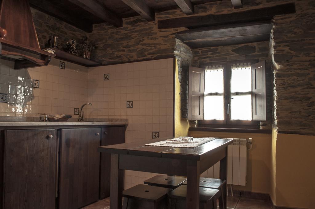 Apartamentos A Retoral Coana Ruang foto